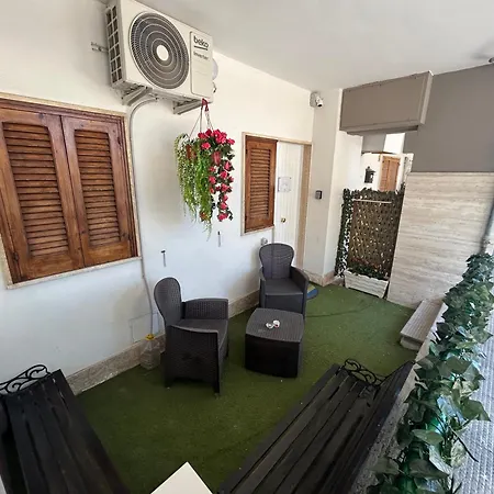Sunset Apartment Palese - A 10M Dal Mare Bari Extérieur photo
