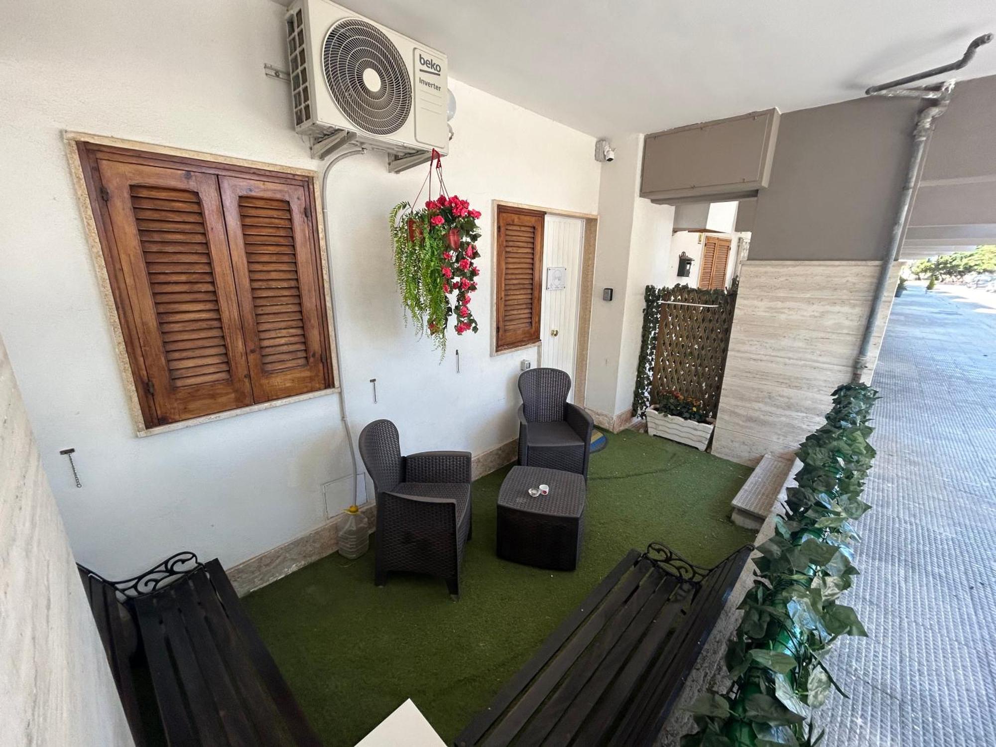 Sunset Palese - A 10m Dal Mare Apartment